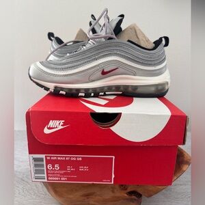 WOMENS Nike Air Max 97 OG QS Silver metallic varsity Red, size 6.5